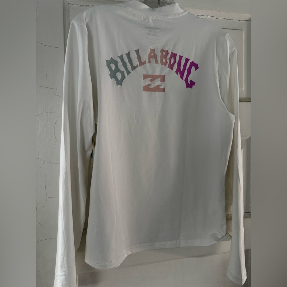 Billabong Long Sleeve Sun shirt/rashguard. Classic Style. Color: white. Size XL - Picture 4 of 5